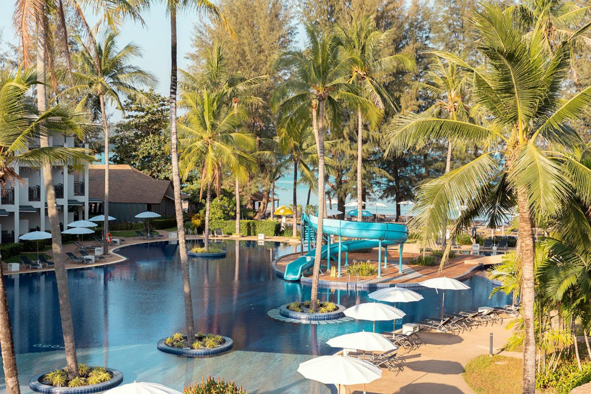 ซันวิง บางเทาบีช  Hotel หาดบางเทา ภายนอก รูปภาพ
